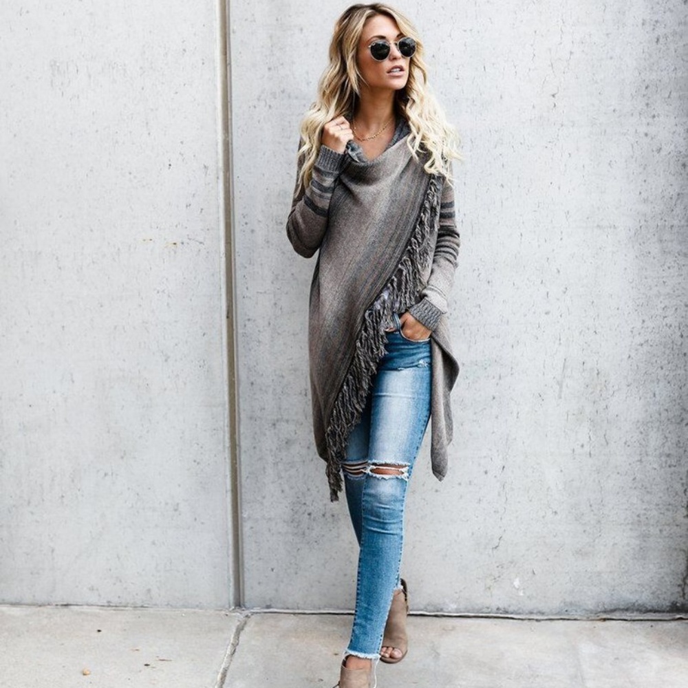BECHET Grey Striped Boho Fringe Poncho Sweater - Picture 7 of 8